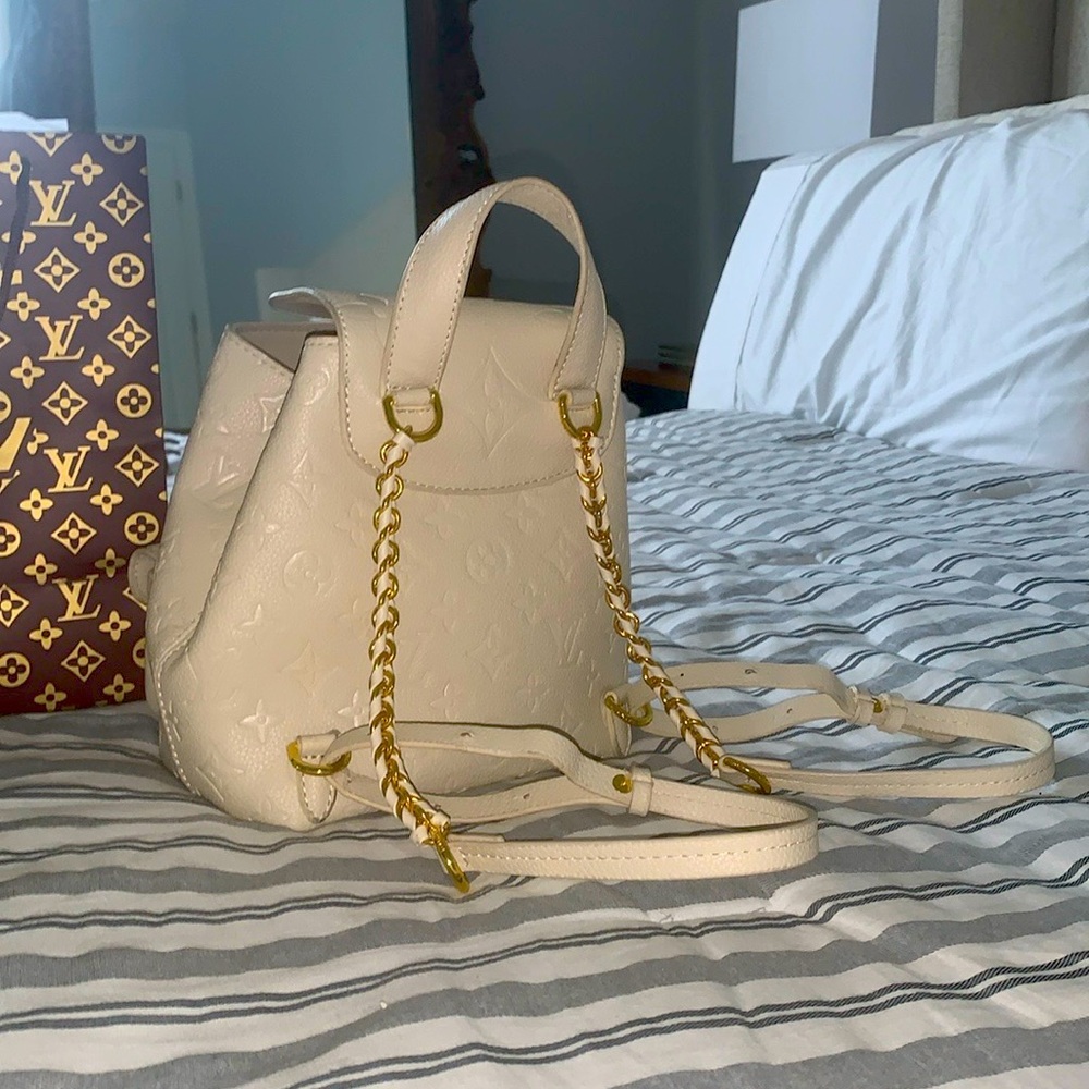 Louis Vuitton Backup Backpack - Picture 4 of 6